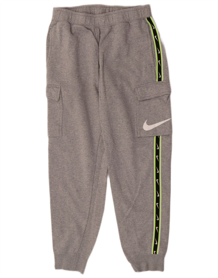 Męskie spodnie dresowe Nike Graphic Cargo Joggery w kolorze średnioszarym