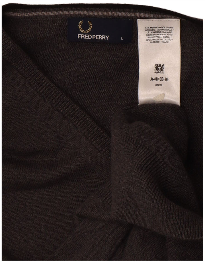 Męski sweter Fred Perry z dekoltem w szpic, duży, szary, wełna merynosów
