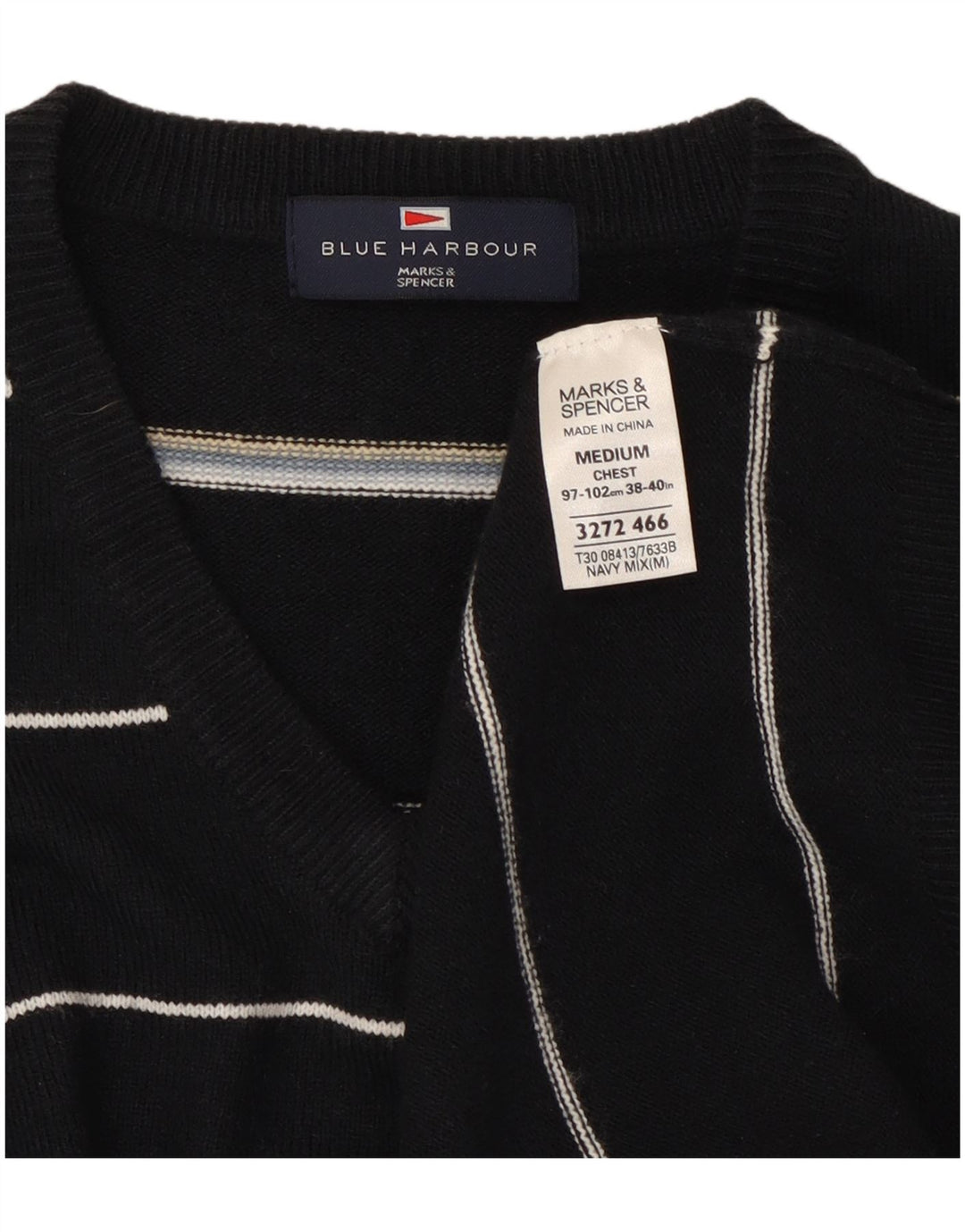 Męski sweter Marks & Spencer Blue Harbor z dekoltem w kształcie litery V, średni granatowy