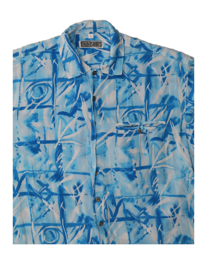 GLOBE TROTTER Mens Abstract Pattern Short Sleeve Shirt Medium Blue Viscose Vintage Globe Trotter and Second-Hand Globe Trotter from Messina Hembry 