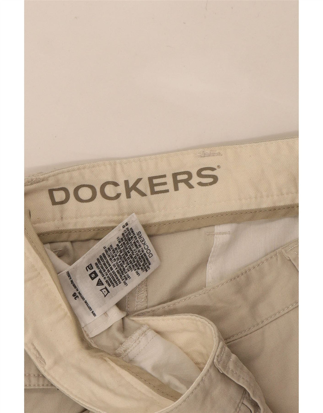 DOCKERS Mens Cargo Shorts W36 Large  Beige Cotton Vintage Dockers and Second-Hand Dockers from Messina Hembry 