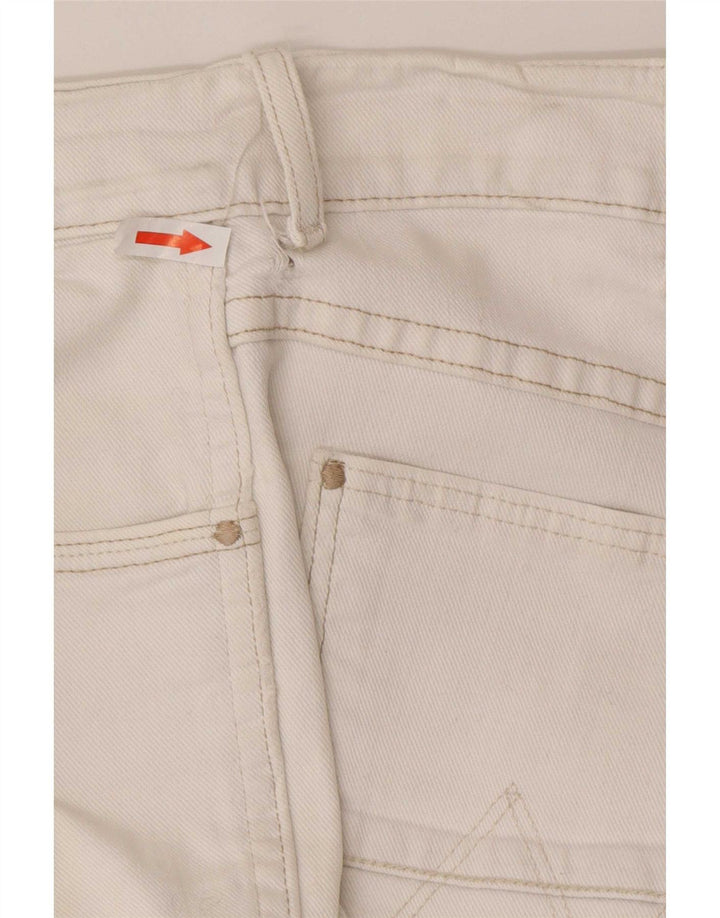 Damskie jeansy Wrangler Vegas W30 L32 białe