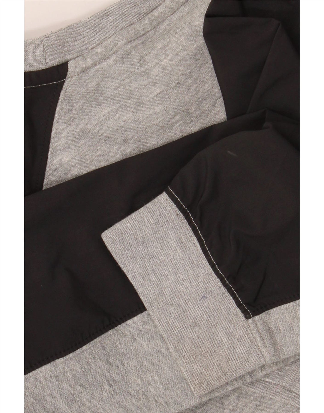 Chłopięcy sweter z grafiką NIKE, 10-11 lat, średnioszary, z blokami kolorów