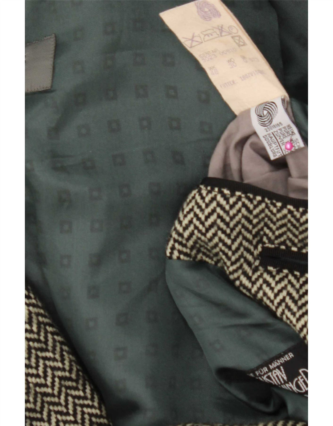 Męska marynarka zapinana na 2 guziki Hugo Boss EU 56 3XL Czarna jodełka