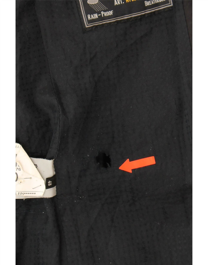 REFRIGIWEAR Mens Windbreaker Jacket IT 48 Medium Black Nylon Vintage Refrigiwear and Second-Hand Refrigiwear from Messina Hembry 
