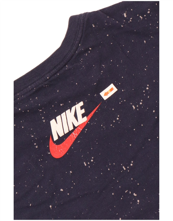 Męski T-shirt Nike Athletic Cut Graphic Top, średni, granatowy, nakrapiany