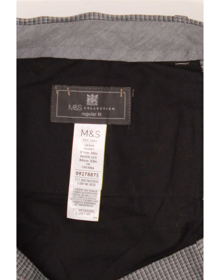 Męskie spodnie garniturowe Marks & Spencer o prostym kroju i regularnym kroju W36 L29 szare