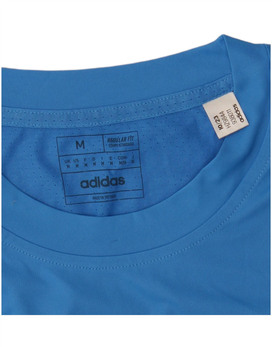 Męski T-shirt ADIDAS Aeroready o regularnym kroju, średni niebieski