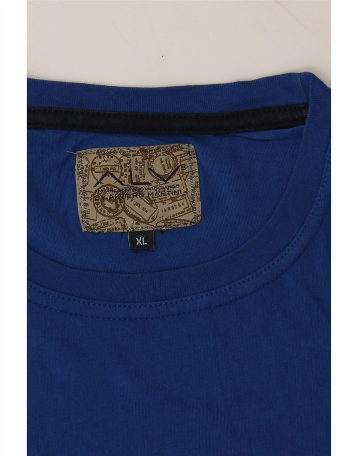 ALVIERO MARTINI Mens Graphic T-Shirt Top XL Blue Cotton Vintage ALVIERO MARTINI and Second-Hand ALVIERO MARTINI from Messina Hembry 