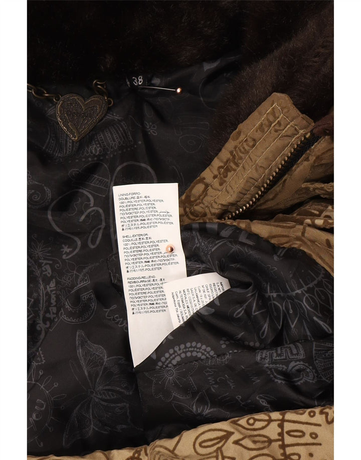 DESIGUAL Damski ocieplany płaszcz z abstrakcyjnym wzorem EU 38 Średni brąz