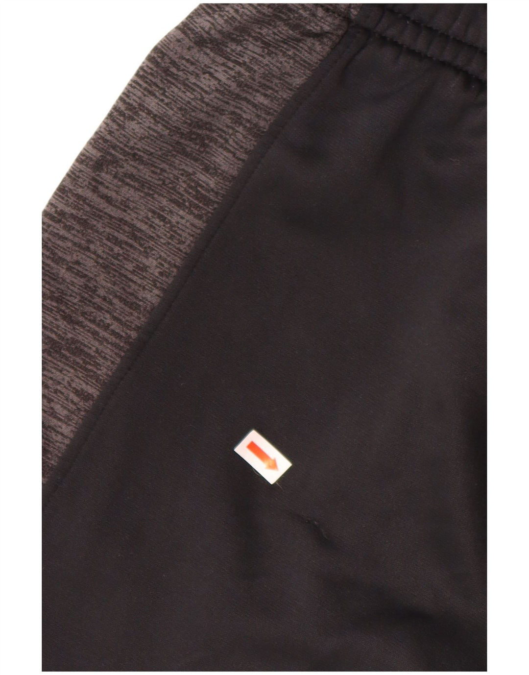 Chłopięce spodenki sportowe UNDER ARMOUR Cold Gear 9-10 lat, średnie czarne