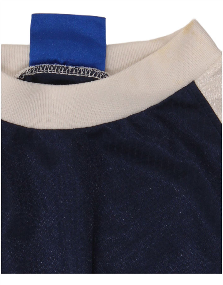 Męska koszulka z grafiką Umbro Top, średni granatowy poliester z blokami kolorów