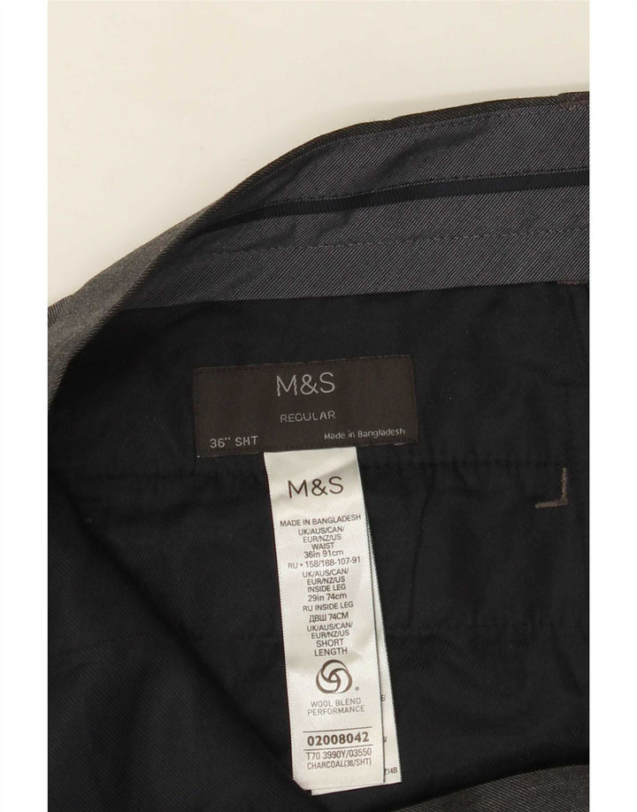 Męskie spodnie garniturowe Marks & Spencer o regularnym kroju W36 L29 Szary poliester