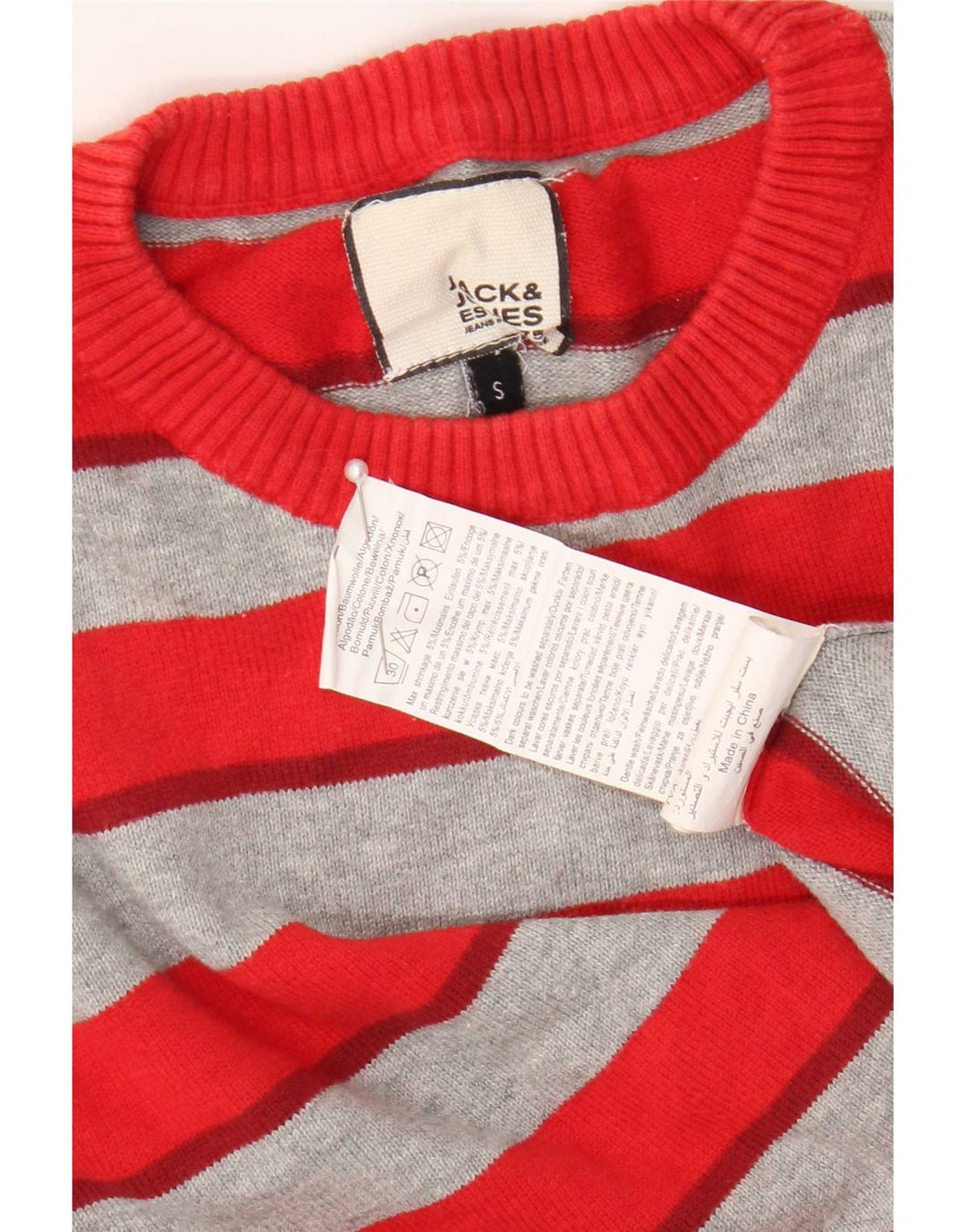 Męski sweter Jack & Jones o regularnym kroju z okrągłym dekoltem, w małe czerwone paski