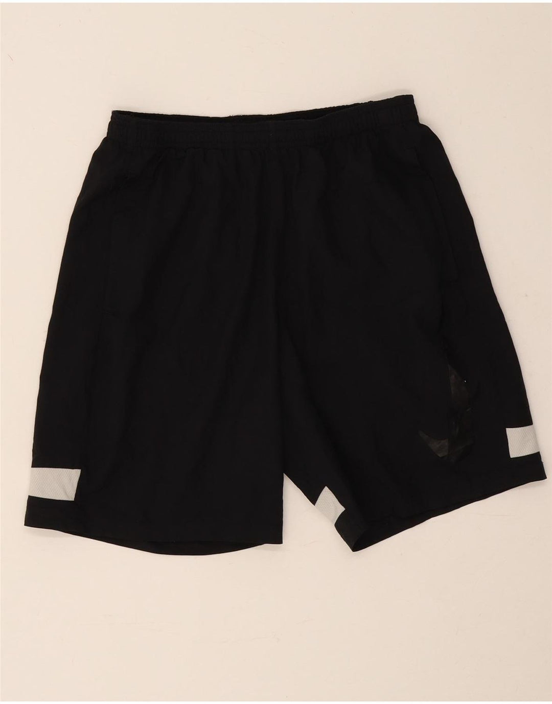 Męskie spodenki sportowe Nike Dri Fit Graphic, poliester w kolorze średniej czarnej kolorystyki