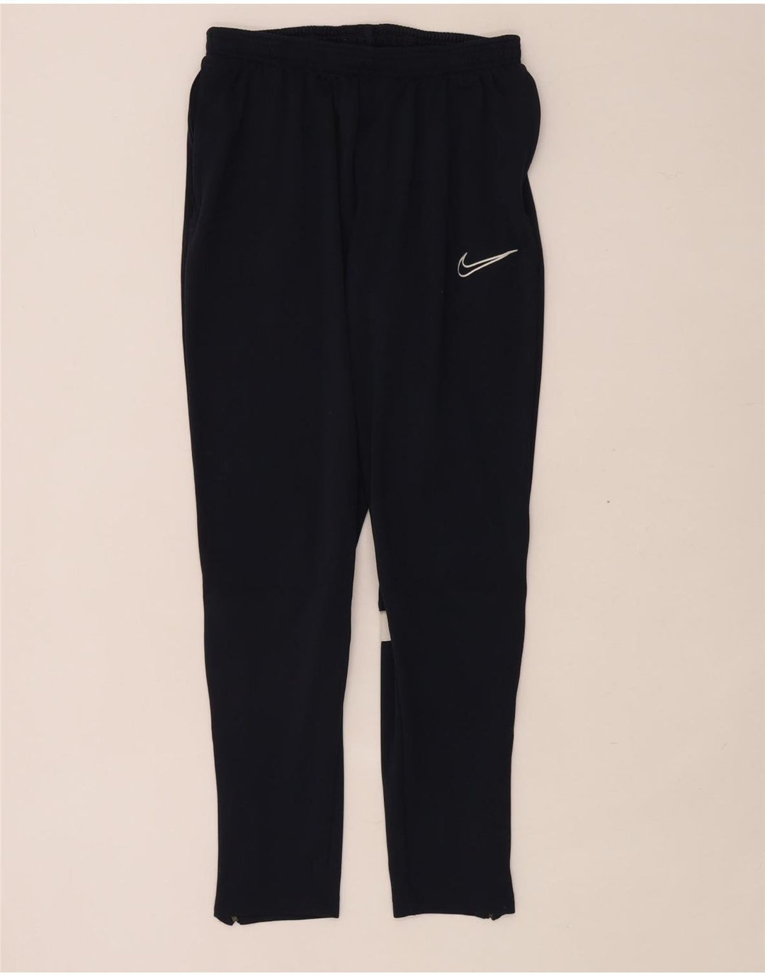 Męskie spodnie dresowe Nike Dri Fit, poliester w kolorze średniego granatu, w blokach kolorów
