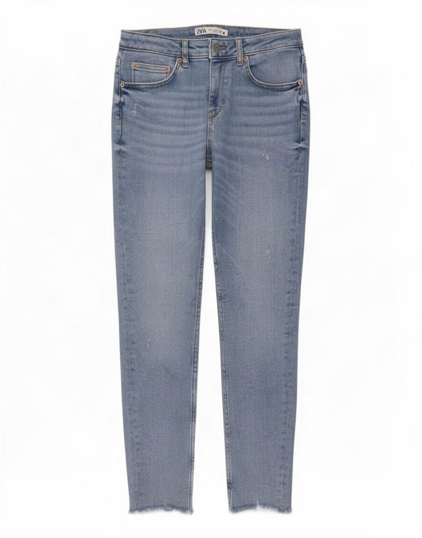 Damskie jeansy rurkowe Zara w trudnej sytuacji EU 40 Medium W30 L28 Niebieskie