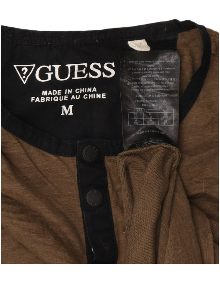 T-shirt męski Guess, bawełniany, średni khaki