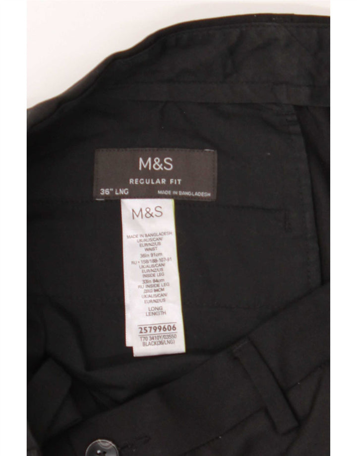Męskie spodnie codzienne Marks & Spencer o regularnym kroju W36 L33 Czarny poliester