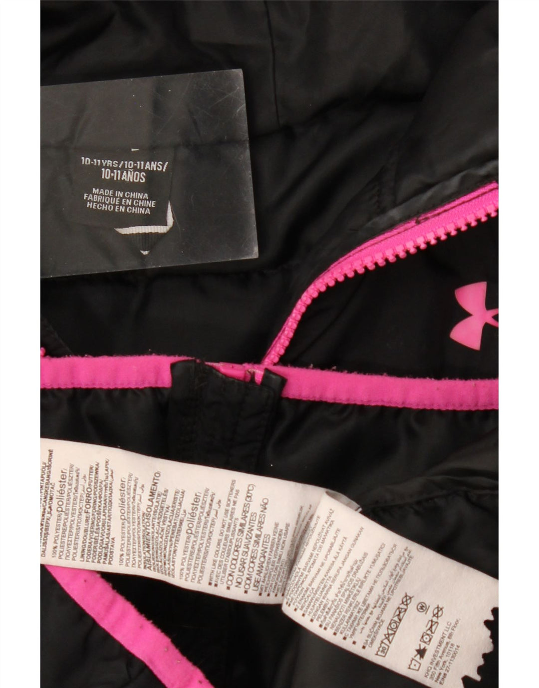 Dziewczęca ocieplana kurtka z kapturem Under Armour z graficznym nadrukiem na 10-11 lat, czarna, poliestrowa