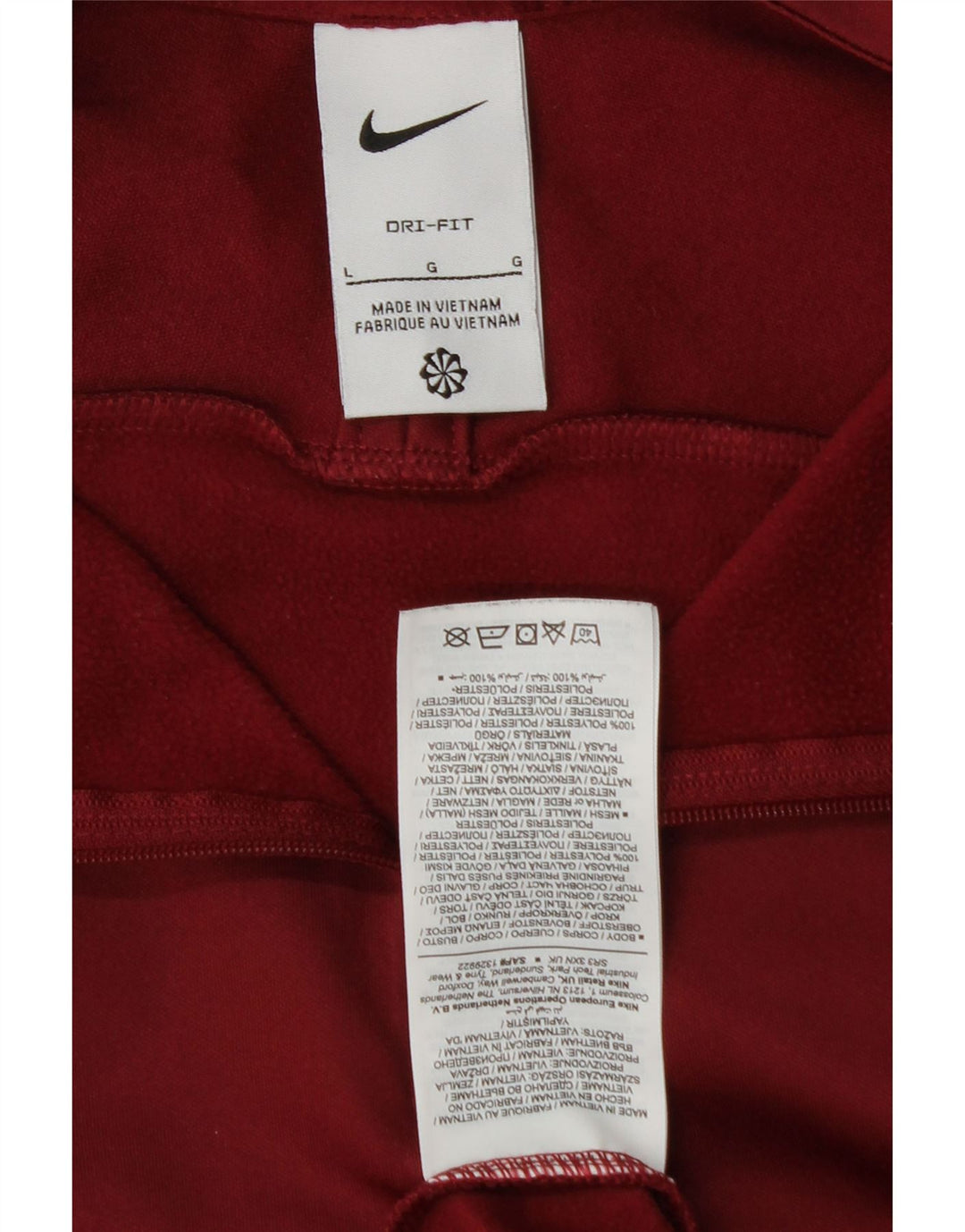 NIKE Mens Dri Fit Pullover Tracksuit Top Large Burgundy Colourblock Vintage Nike and Second-Hand Nike from Messina Hembry 