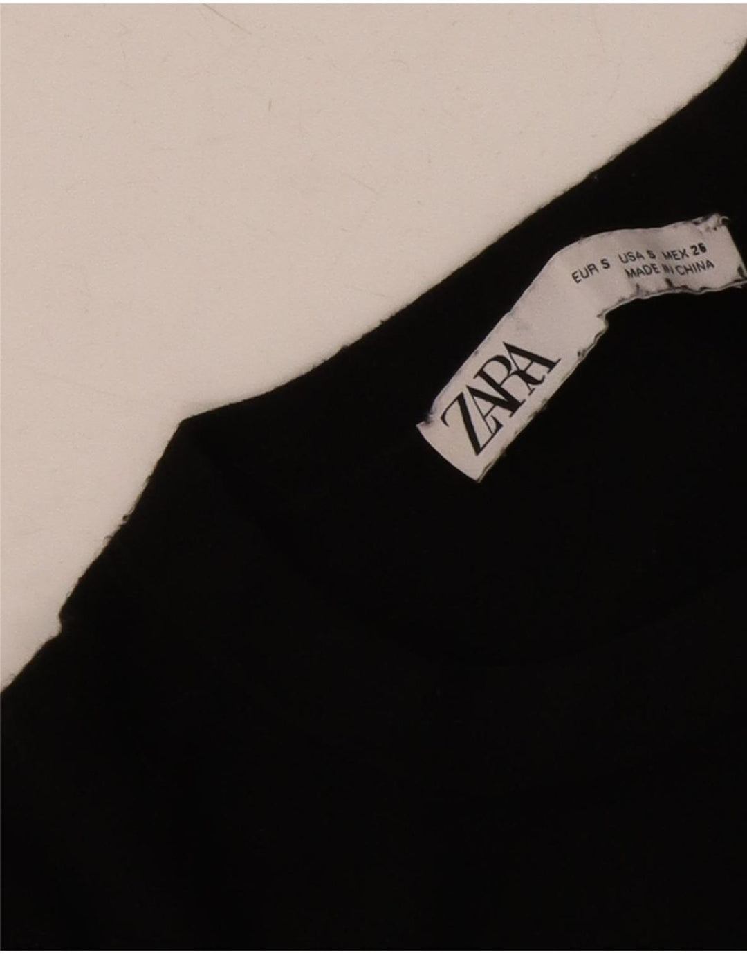 Sweter damski Zara z okrągłym dekoltem UK 10, mały czarny