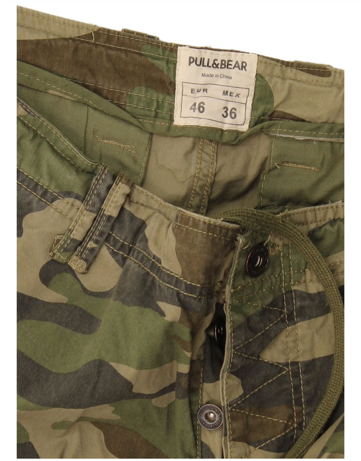 Męskie spodenki cargo Pull & Bear EU 46 XL W36 Khaki, kamuflaż